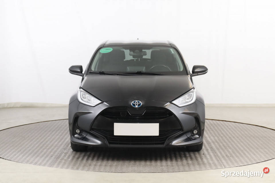 Toyota Yaris 15 VVTi Hybrid