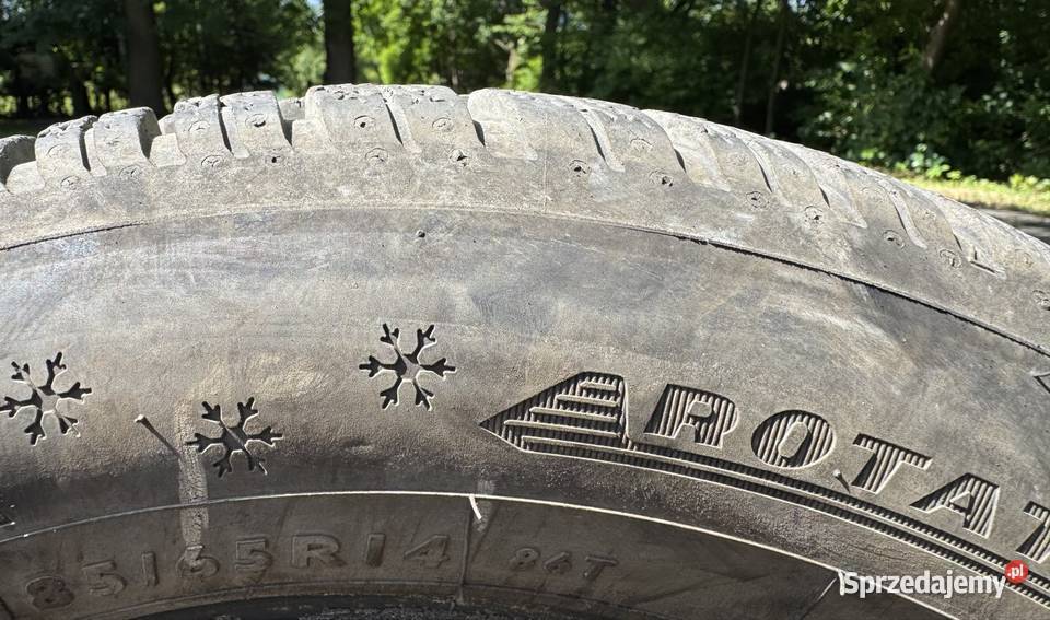 Opony zimowe 4x Dunlop Winter Response 2 18565 14cale Samochodowe