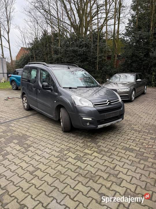 Citroen Berlingo 2016 r 16 HDi 101 Berlingo Siedlec