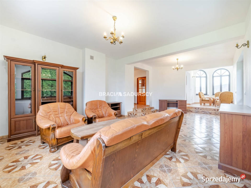 Dom wolnostojący Krzyszkowice 205m2 małopolskie