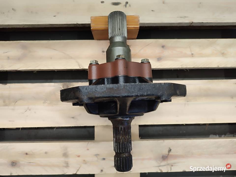 Przekładnia PTO 243946A4 tył CASE IH MAGNUM wielkopolskie Wilkowo