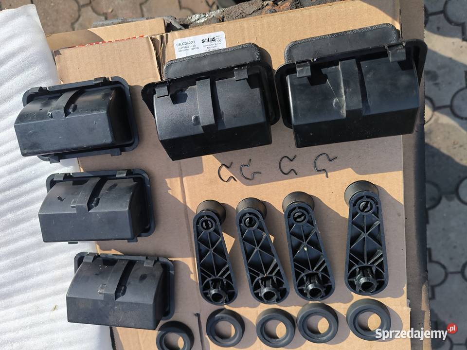 Polonez Caro FSO Fiat 125p korbki obudowa nowe podkarpackie Stalowa Wola