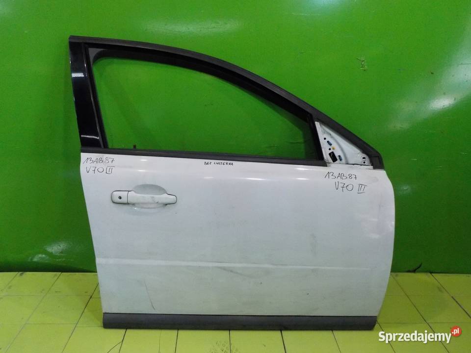 VOLVO V70 III 24 D5 09r KOMBI drzwi prawe przod mazowieckie Suków