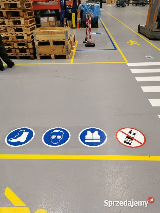 Malowanie linii oznakowanie poziome w magazynie Warszawa