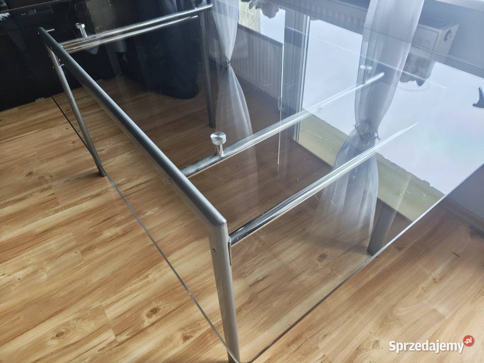 Zestaw stół szklany i 4 eleganckie czarne Suwałki sprzedam