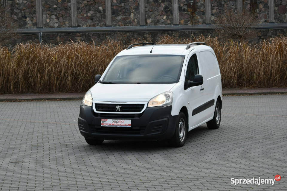 Peugeot Partner 16HDi 99 2018r Salon Klima 3os manualna