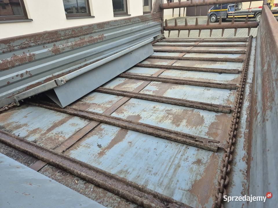 Rozrzutnik Obornika jednoosiowy Agromet Czarna nieuszkodzony Kowale