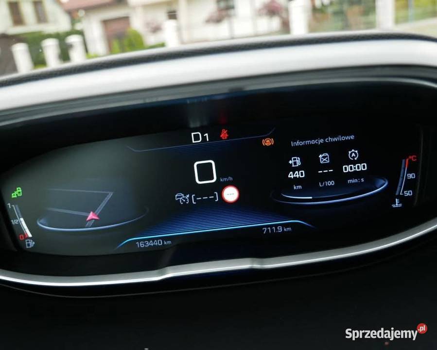 Peugeot 5008 ALLURE 16 benzyna Rok produkcji 2017 Kościerzyna