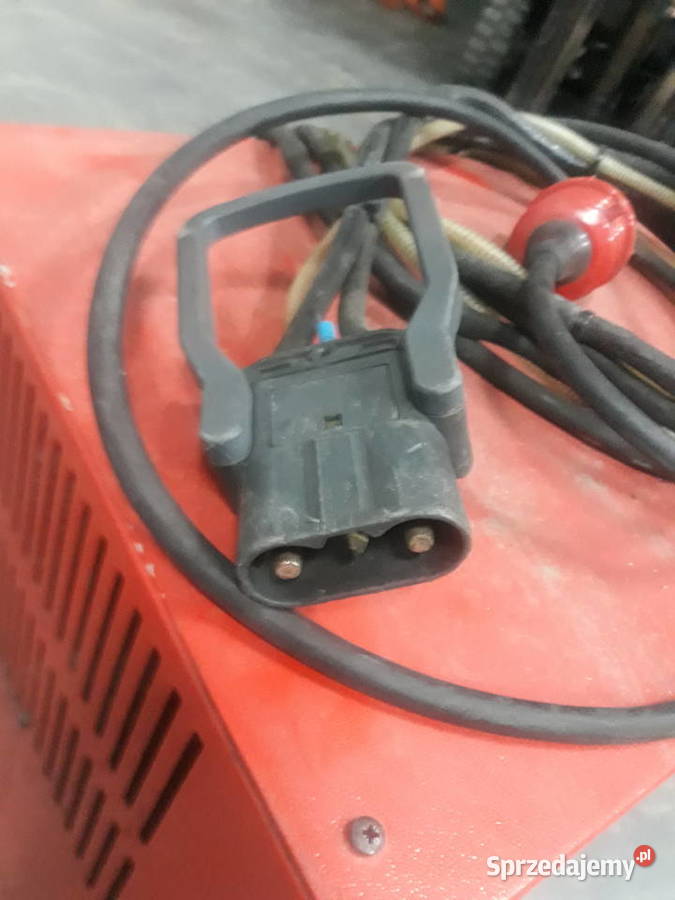 Prostownik 24V105A Błędów