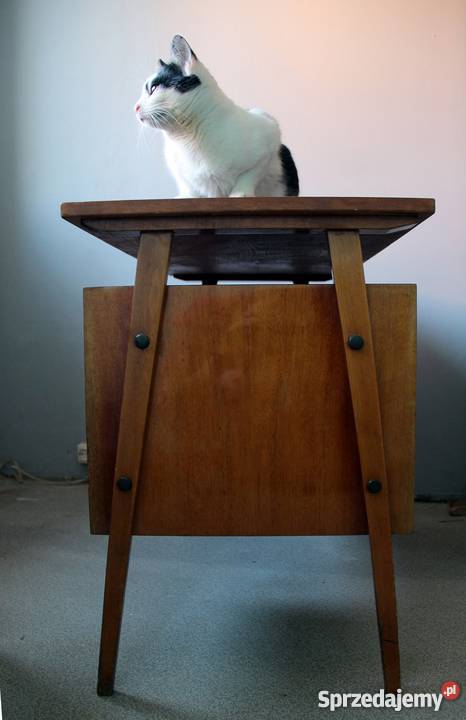 Oryginalne biurko z czasów PRL