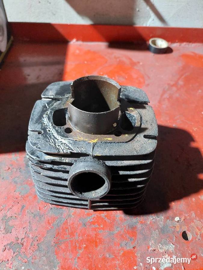 cylinder żeliwny nominalny wsk 125 Wichowo sprzedam