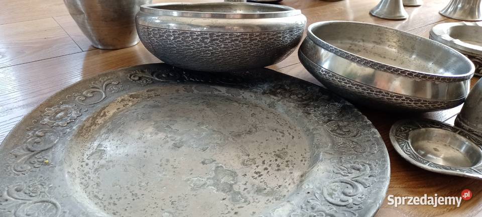 Cynowe naczynia dekoracyjne dolnośląskie