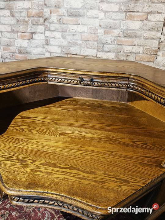 Stylowa ławka narożna do przedpokoju