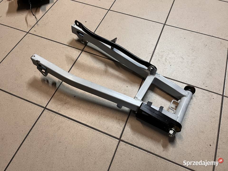 Wahacz tył zawieszenie Hyosung GA 125 Cruise Brzeszcze