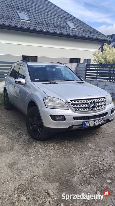 Sprzedam Mercadesa ML 320 3000cm3 Paczków
