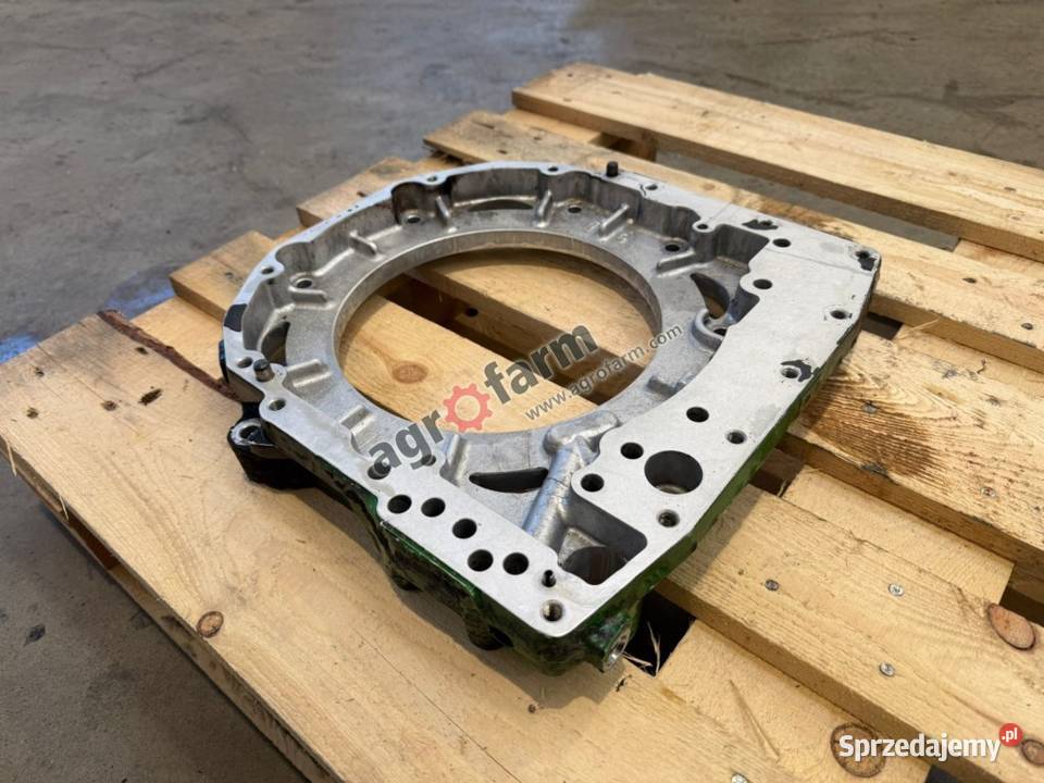 Obudowa skrzyni biegów John Deere 6120 6215 Byków