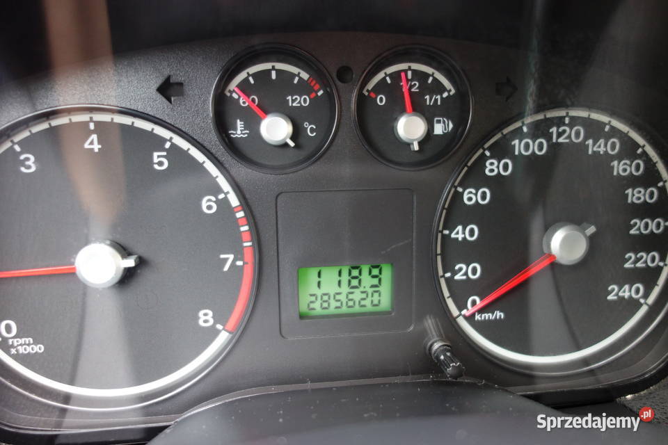 Ford Focus MK2 Hatchback 16 benzyna gaz 2005r Przeworsk