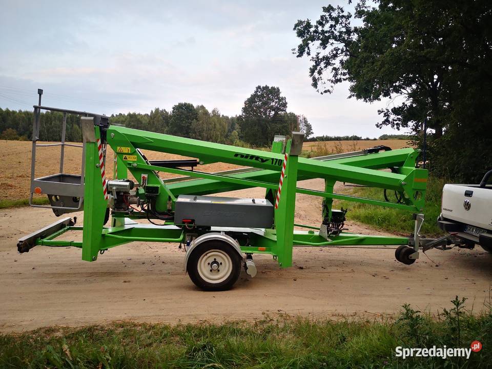 Nifty lift 170 podnośnik koszowy pająk przyczepa Rok produkcji 2004