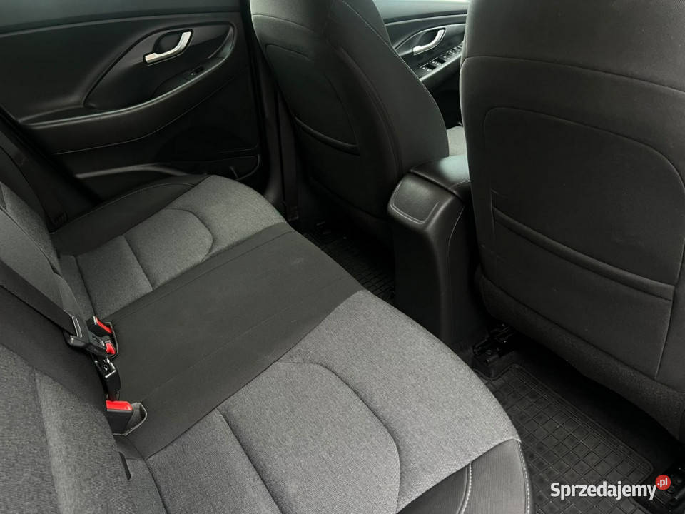 Hyundai i30 15 DPI 110 Comfort Pakiet Zimowy 1482cm3