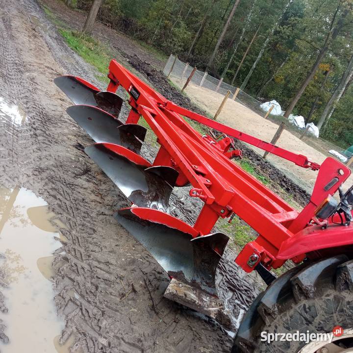 Pług 4 skibowy Awemak 4x40 Paradyż