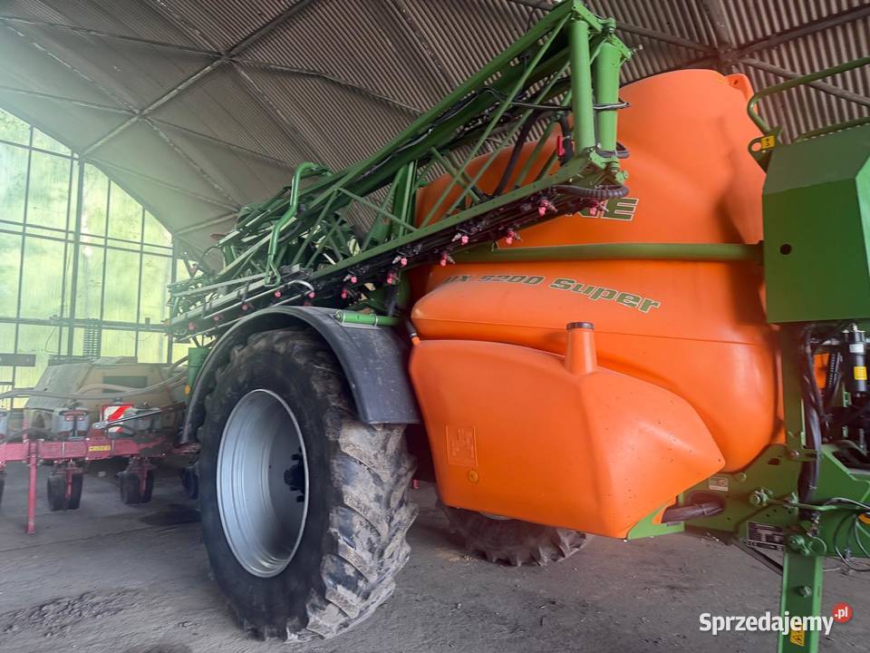 Opryskiwacz Amazone UX 520Super Nowa Ruda