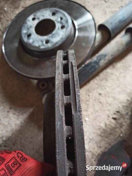 Tarczę hamulcowe audi a4b8 sprzedam