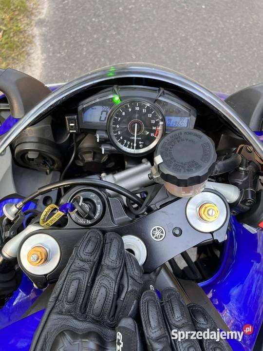Yamaha R1 Czarnków