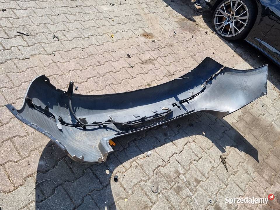 ZDERZAK TYLNY TYŁ RENAULT MEGANE III ZDERZAK osobowe