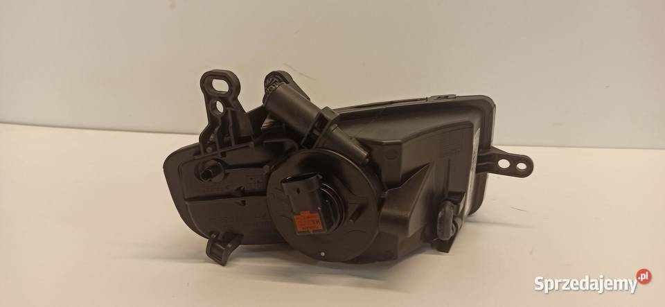 AUDI A5 8T HALOGEN PRAWY PRZÓD 8T0941700C