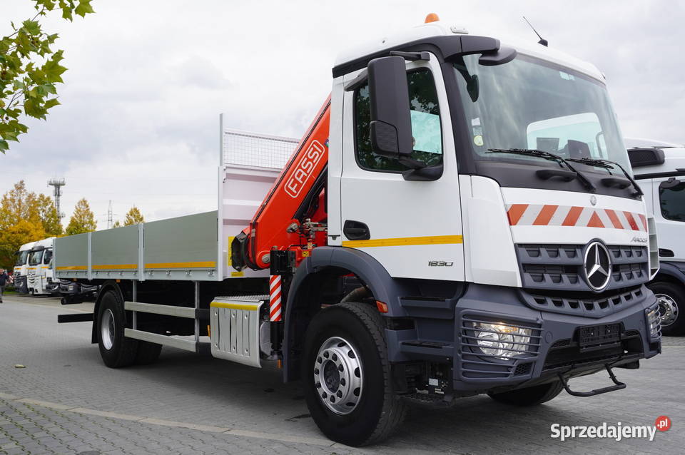 MercedesBenz Arocs 1830 Platforma 16 EPAL HDS małopolskie Kraków