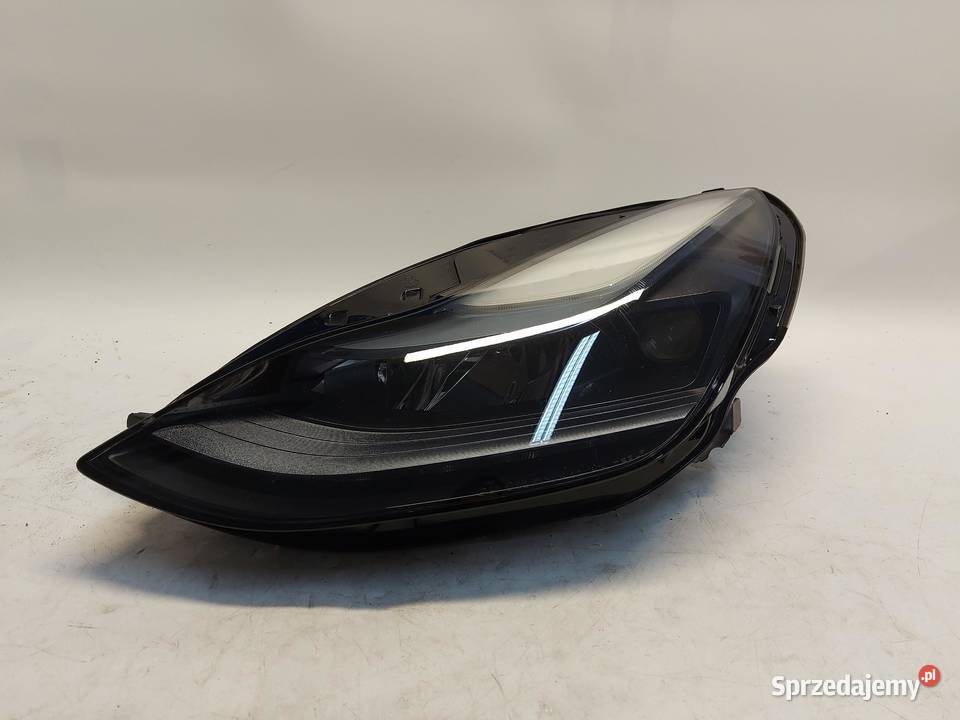 TESLA MODEL Y 2023r Lampa LED przód lewa RHD UK dolnośląskie