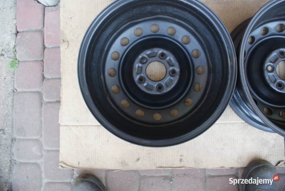 65Jx16 cal 5x114x651 ET46 Mitsubishi ASX Kia stalowe Nozdrzec sprzedam