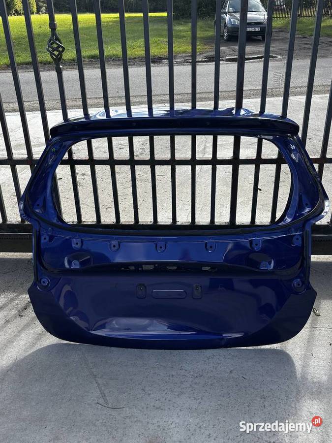 Klapa bagażnika Toyota Yaris IV 2022 niebieski