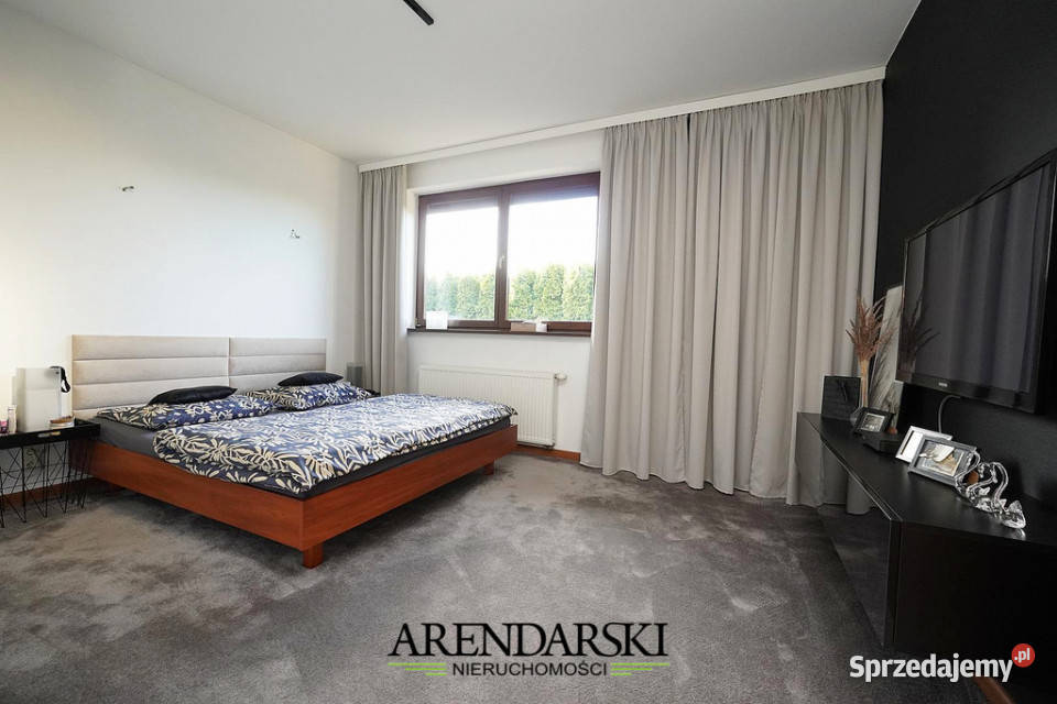 dom w malowniczej okolicy 1187m2 Chwalęcice sprzedam