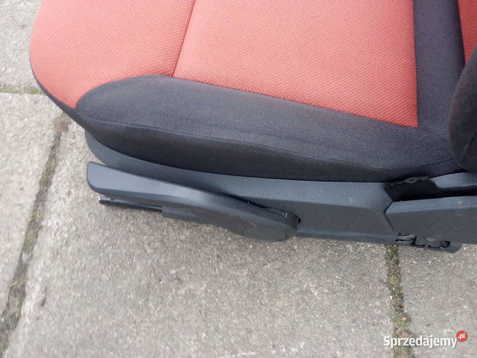 OPEL ZAFIRA B FOTELE PRZÓD Kobylnica