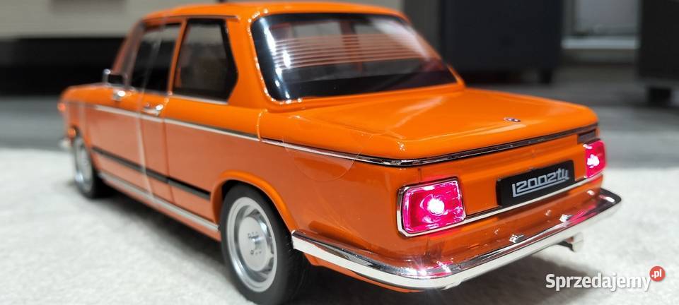 BMW 2002 Tii w skali 118 Kutno
