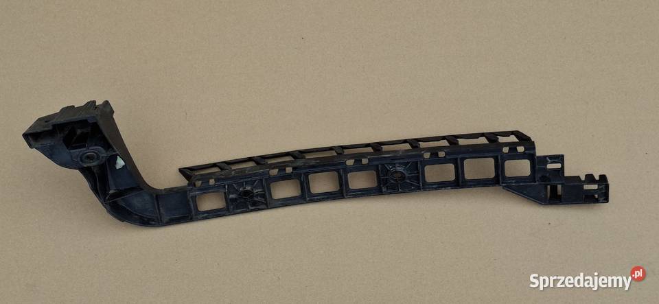 SKODA OCTAVIA III 3 KOMBI ŚLIZG ZDERZAKA PRAWY Bieleń