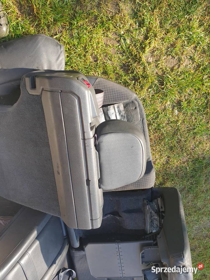 Kanapa tylna rozkłądany fotelik stolik Volvo v70 Kraków