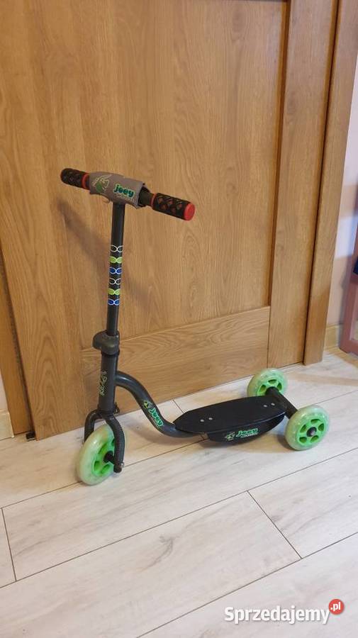 Hulajnoga Trójkołowa scooter Puszczykowo sprzedam