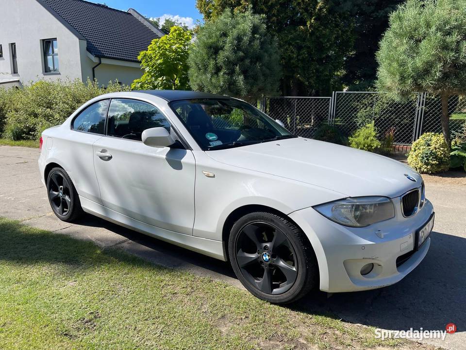 Syndyk sprzeda samochód osobowy BMW 120 Poznań