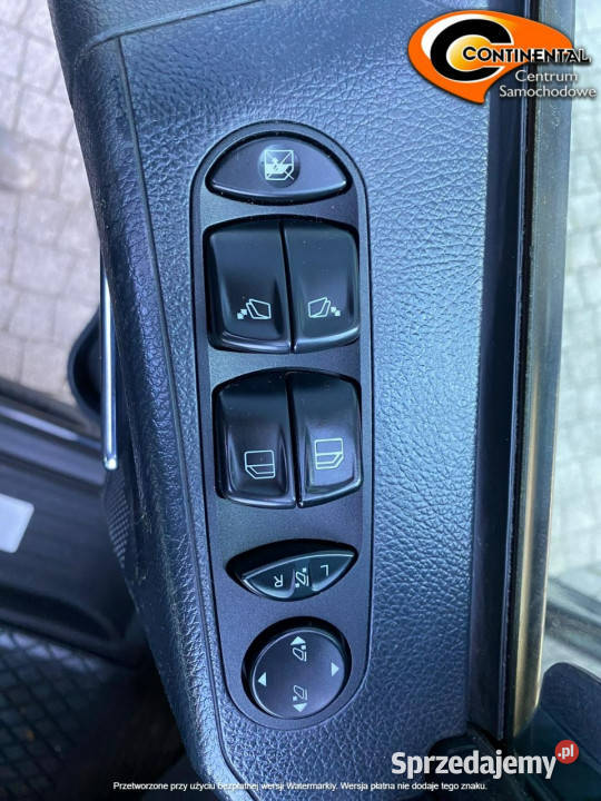 Mercedes Viano Pełne wyposażeniestan relingi dachowe