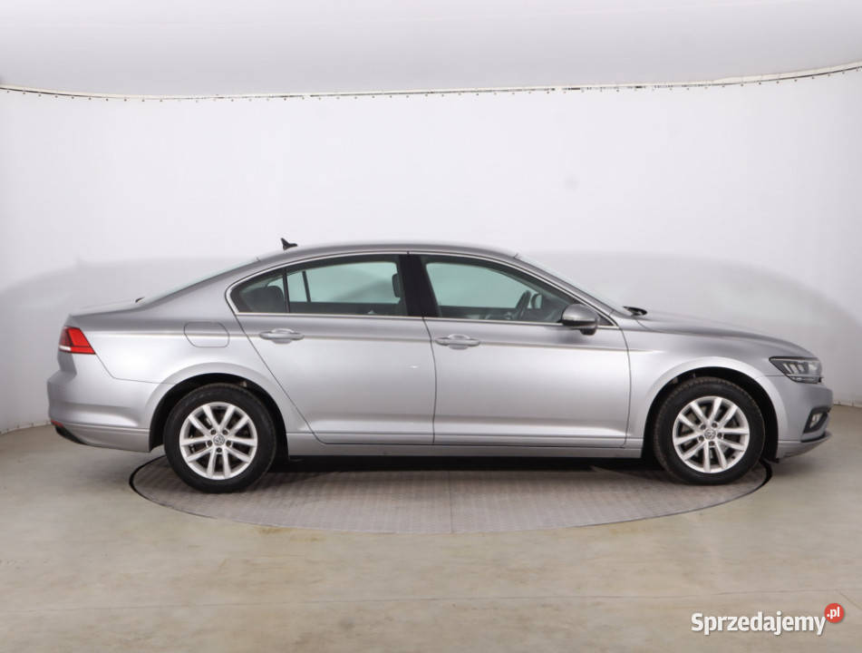 VW Passat 20 TDI manualna Piaseczno