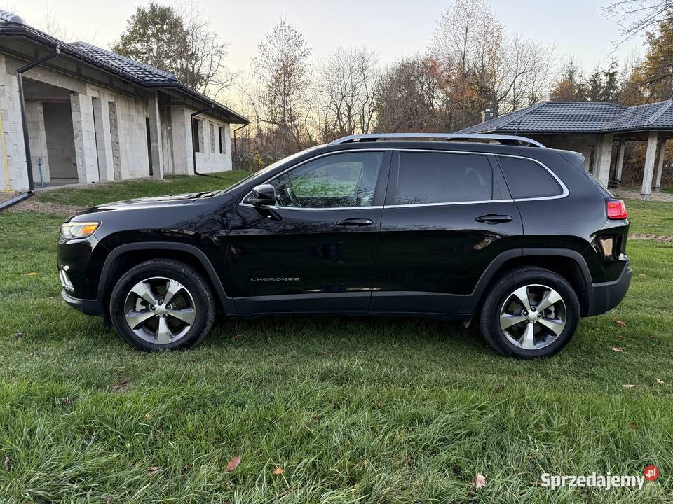 Jeep Cherokee 032021 24 przebiegu Pełna pakiet Rzeszów