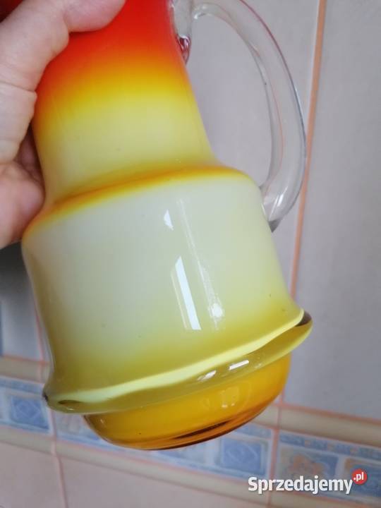 Dzbanek ognisty ze szkła warstwowego Horbowy podkarpackie Mielec