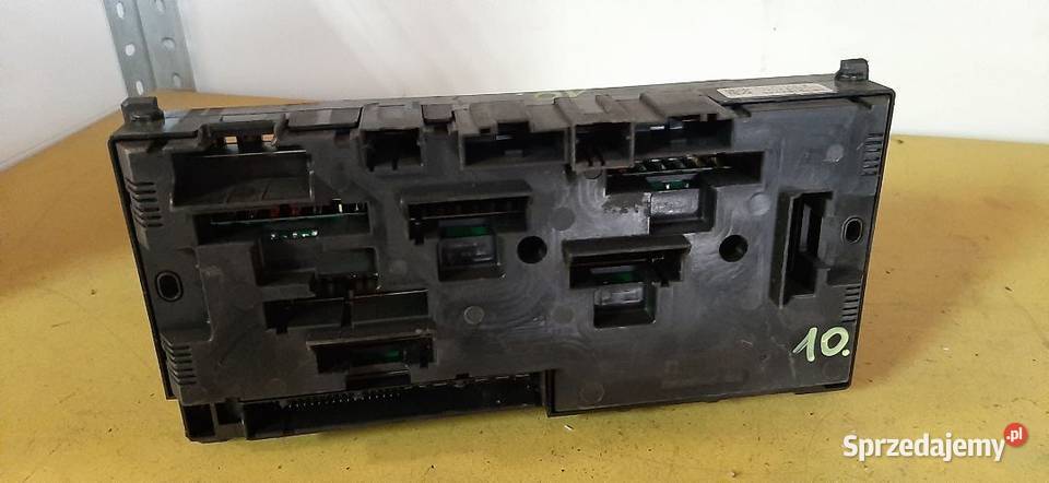 Bezpieczniki moduł BSI BMW 5 F10 F11 16704871 Włoszczowa
