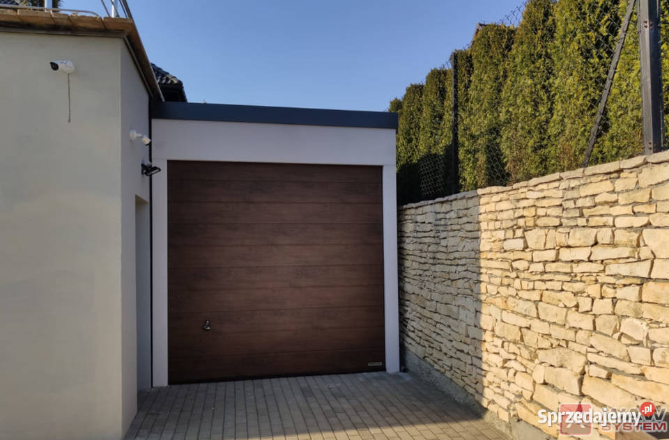 Garaż doklejony dostawiony do budynku tynkowany 933zł/m2 Wrocław sprzedam