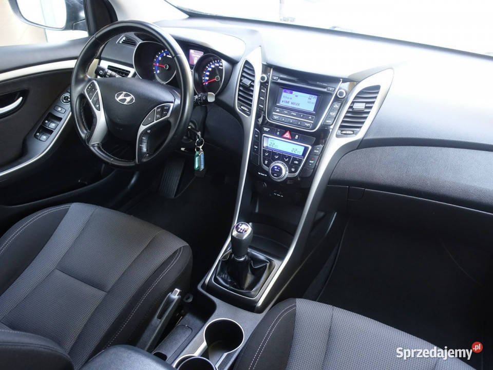 Hyundai i30 16i Klimatronik Ledy Alu Bluetooth i30 śląskie Częstochowa