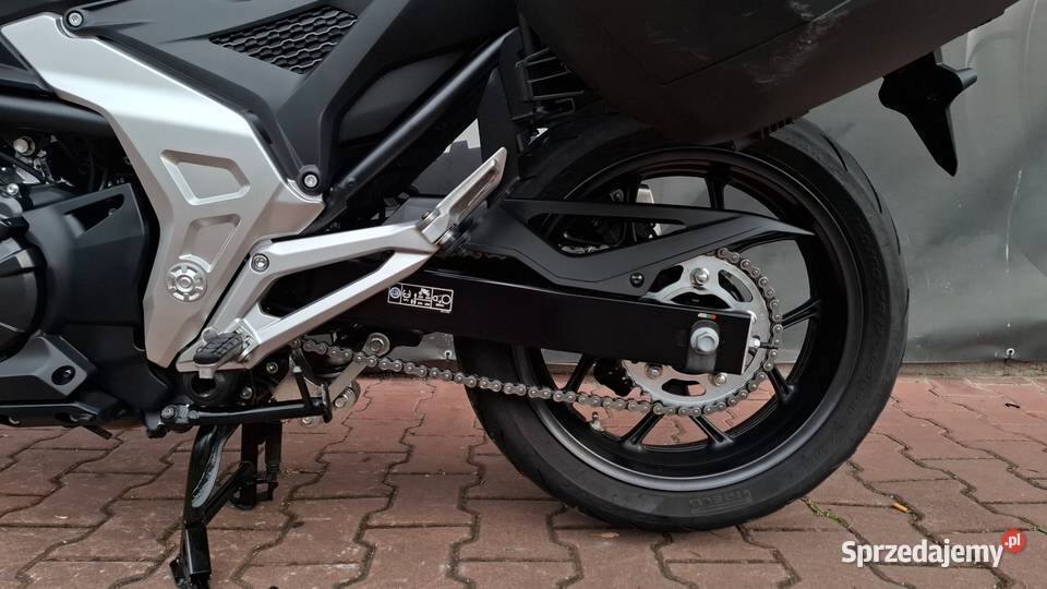 Honda NC750X 2024