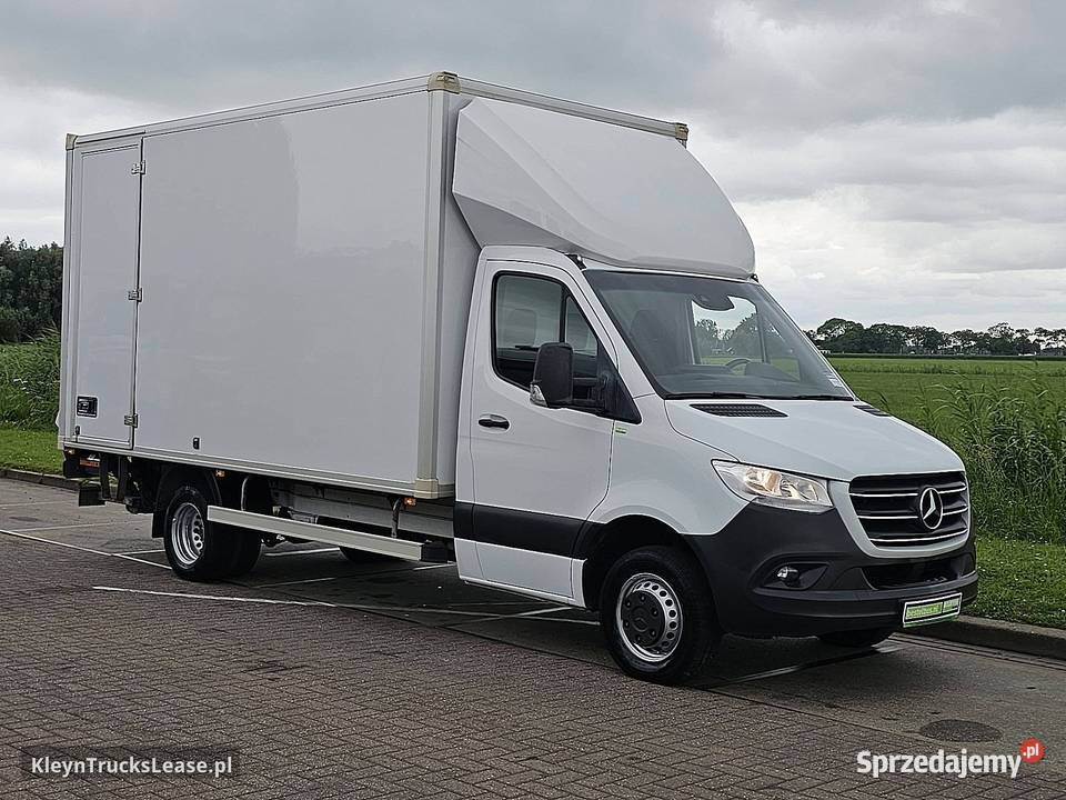 MercedesBenz SPRINTER 516 kontener winda sprzedam