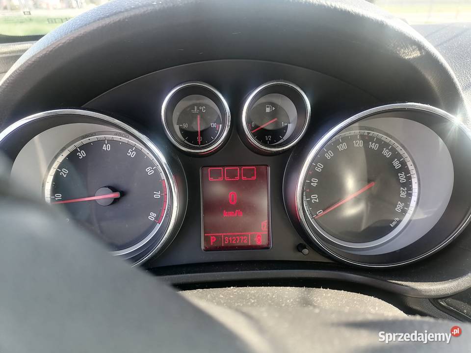 Opel insignia 20 turbo benzyna 220 312700km Piotrkowice